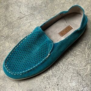 OluKai Turquoise Perforated Flats
